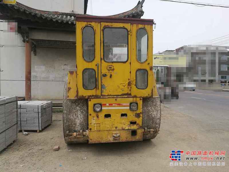 江苏出售转让二手15000小时2005年徐工3Y12三轮压路机