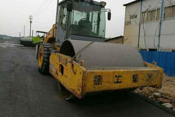 江西出售转让二手4000小时2011年徐工XS202J单钢轮压路机