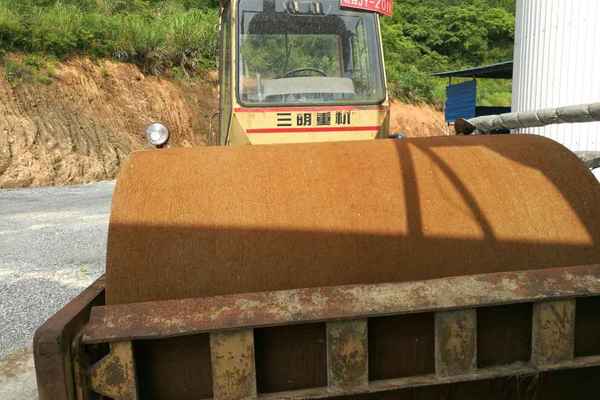 江西出售转让二手6000小时2005年厦工三明XG6201M单钢轮压路机
