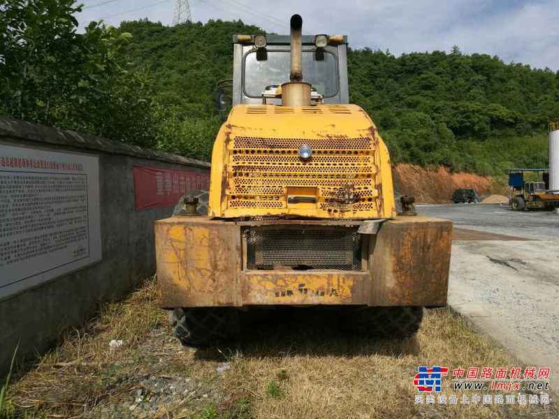 江西出售转让二手4000小时2011年龙工LG520B单钢轮压路机