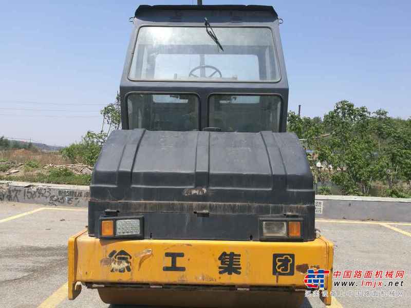 辽宁出售转让二手4000小时2008年徐工YZC10双钢轮压路机