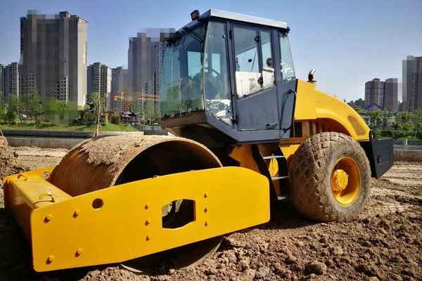 江苏出售转让二手8000小时2009年徐工XD142E单钢轮压路机