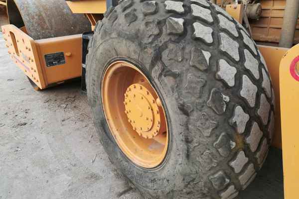 陕西出售转让二手1000小时2015年厦工XG6224M单钢轮压路机
