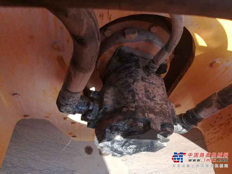陕西出售转让二手2000小时2015年柳工CLG6122单钢轮压路机