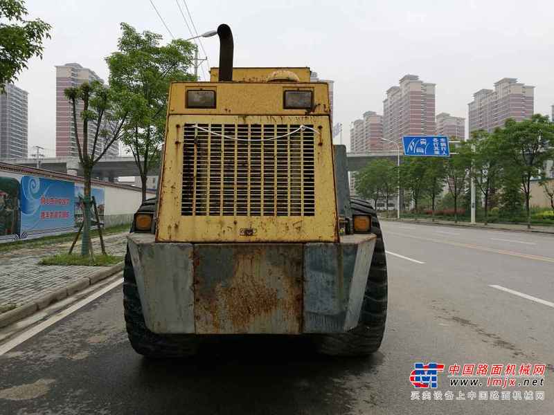 湖北出售转让二手10000小时2005年洛阳路通YZ20B单钢轮压路机