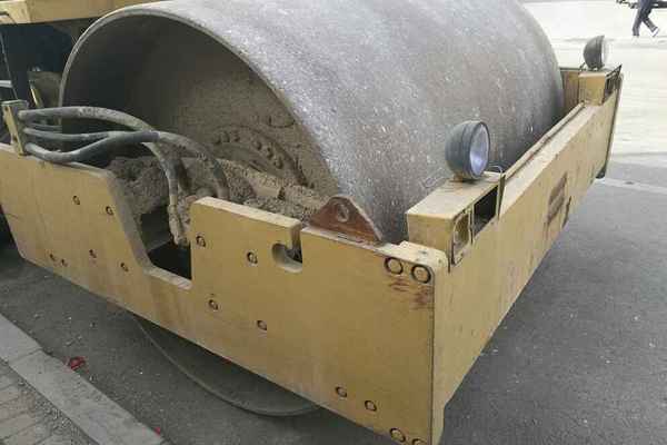 辽宁出售转让二手2800小时2007年洛建YZ16B单钢轮压路机