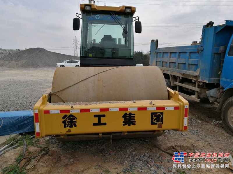 安徽出售转让二手1000小时2016年徐工XS223J单钢轮压路机
