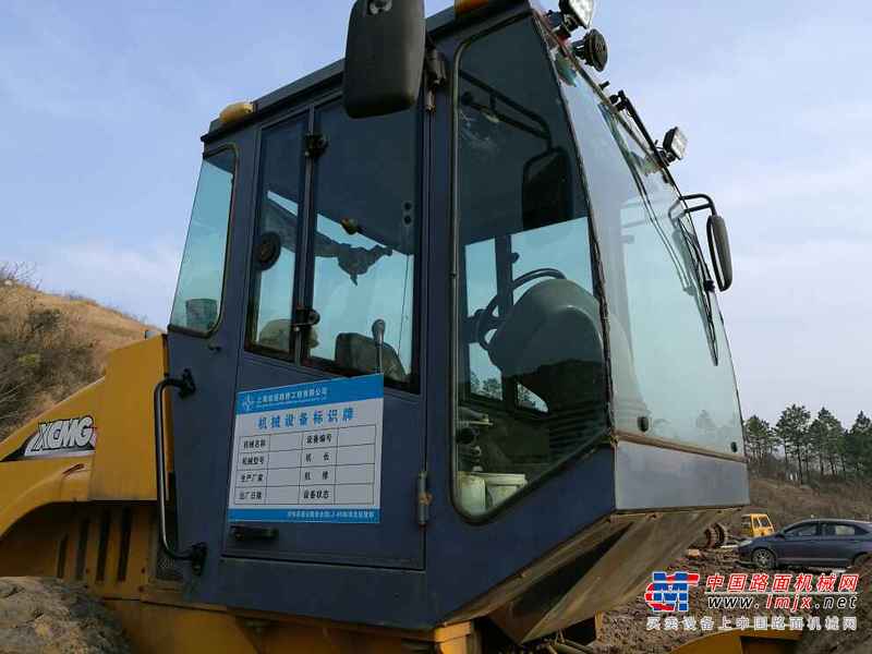 安徽出售转让二手6500小时2011年徐工XS222J单钢轮压路机