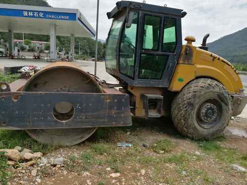 云南出售转让二手8600小时2008年洛阳路通LT220B单钢轮压路机