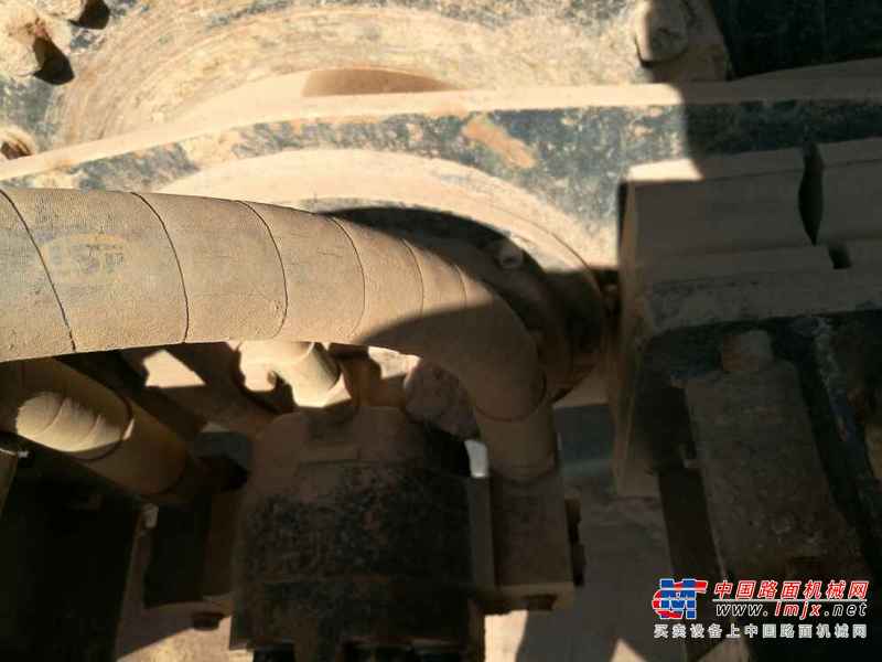 云南出售转让二手7500小时2009年洛阳路通LT220B单钢轮压路机