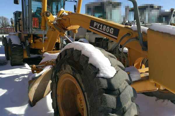 内蒙古出售转让二手3300小时2011年鼎盛天工PY180G平地机