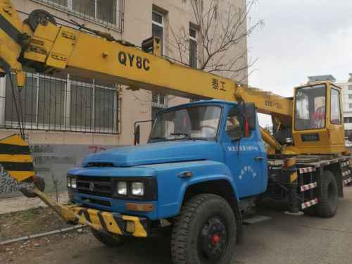 辽宁出售转让二手2000小时2007年东岳重工QY8T汽车起重机