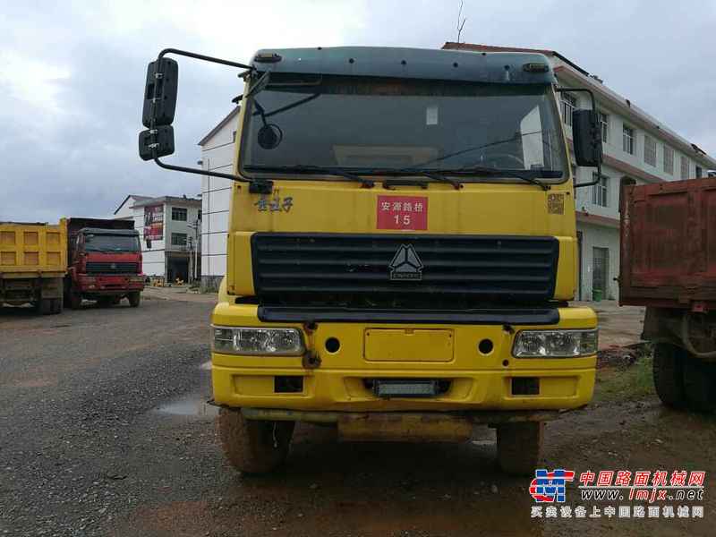 江西出售转让二手2011年中国重汽斯太尔ZZ1316M4666F自卸车