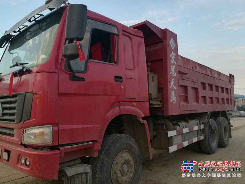 吉林出售转让二手2010年中国重汽豪沃ZZ3257N3847D1自卸车