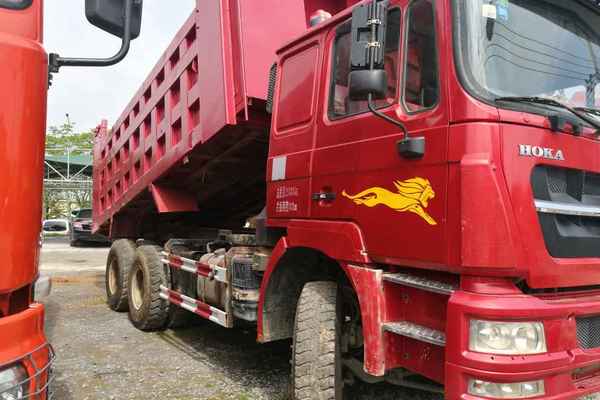 湖北出售转让二手2014年中国重汽豪泺ZZ3257N3648B自卸车
