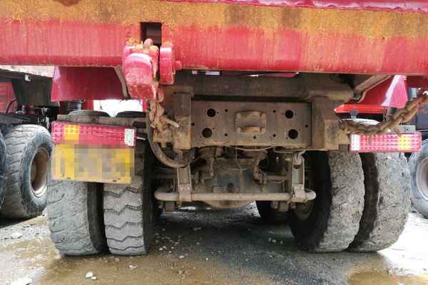 湖北出售转让二手2014年中国重汽豪泺ZZ3257N3648B自卸车