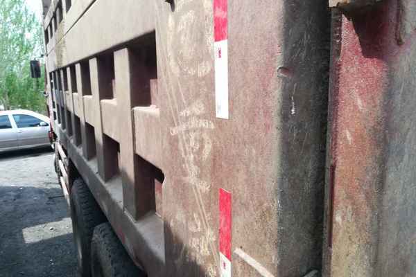 黑龙江出售转让二手2010年中国重汽豪沃ZZ3257N5247自卸车