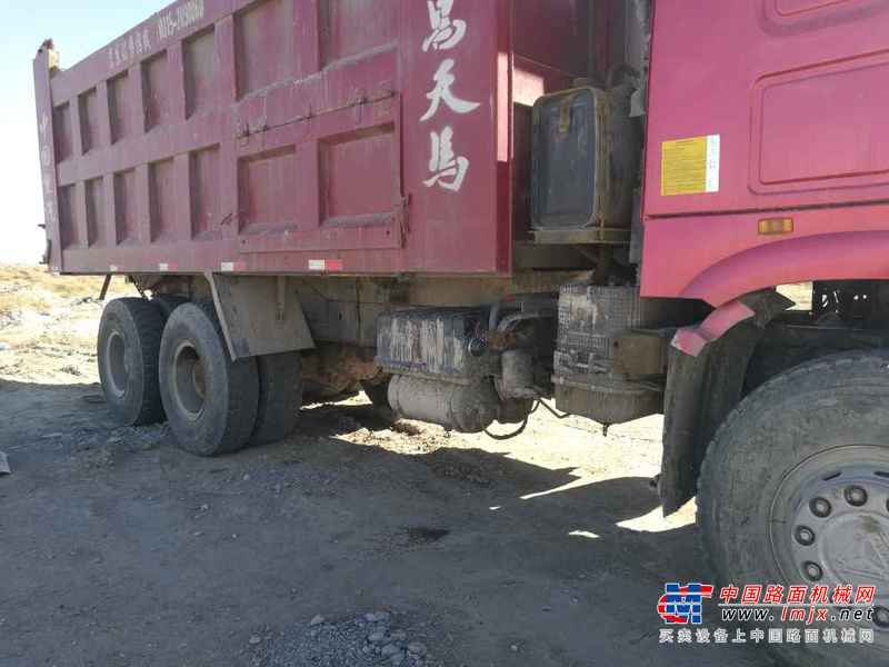 内蒙古出售转让二手2012年中国重汽豪泺ZZ3257N3847C自卸车