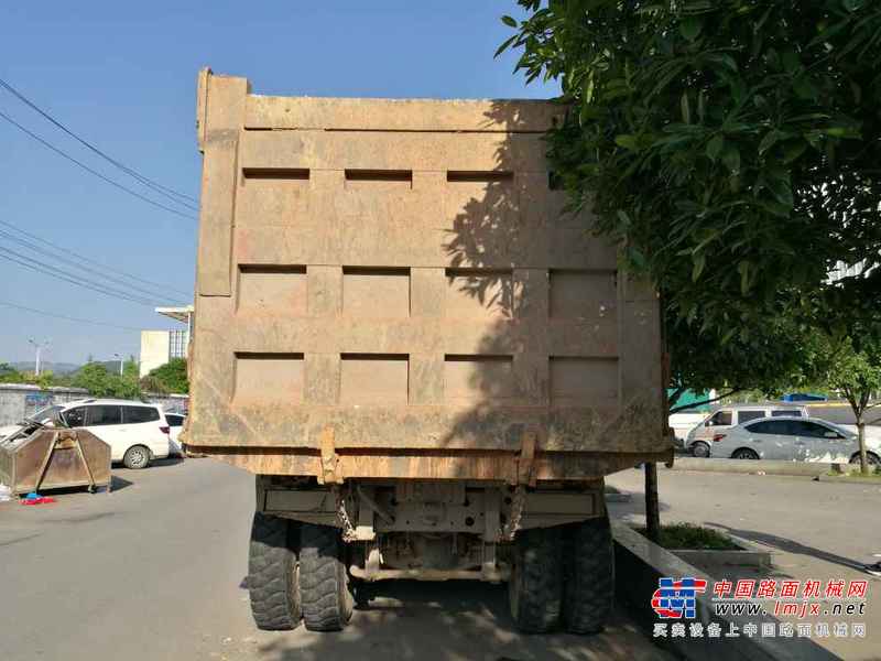 湖北出售转让二手2011年中国重汽金王子ZZ3311N4661C1自卸车