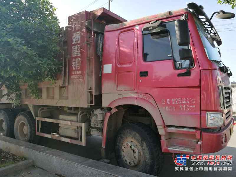 湖北出售转让二手2011年中国重汽金王子ZZ3311N4661C1自卸车