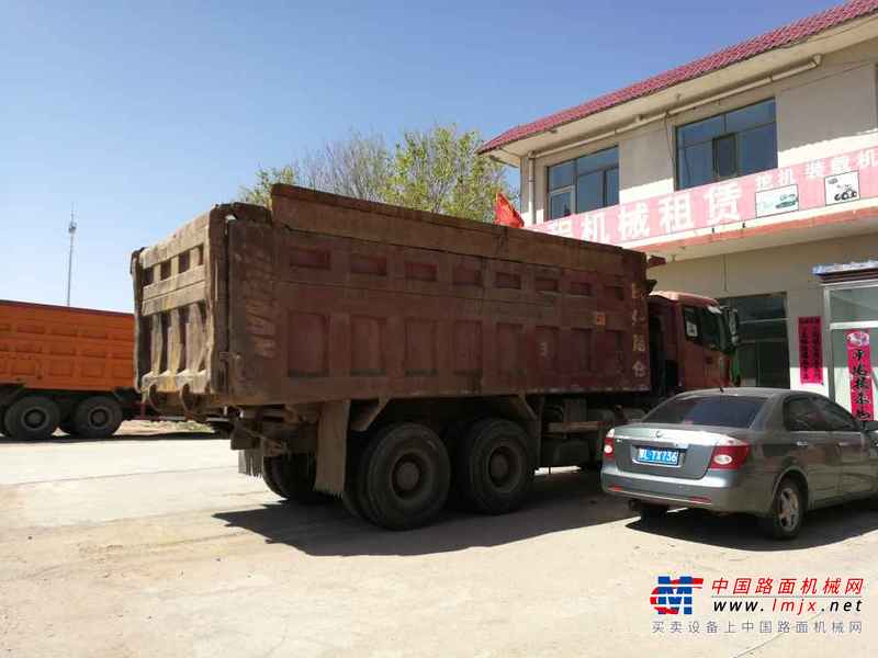 内蒙古出售转让二手2011年中国重汽豪运ZZ5255GJBN3845C自卸车