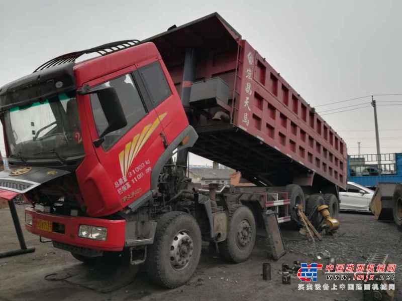 黑龙江出售转让二手2013年解放奥威CA3252P2K2L1T1E自卸车