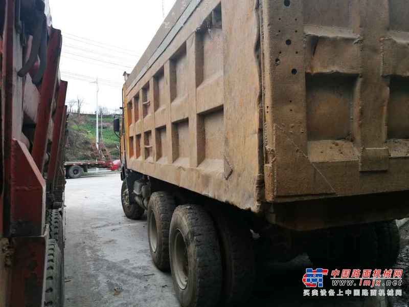 湖北出售转让二手2009年陕汽奥龙SX3255DR354自卸车