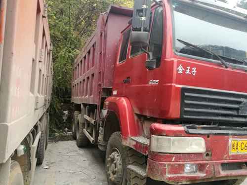湖北出售转让二手2011年中国重汽金王子ZZ3311N4661C1自卸车