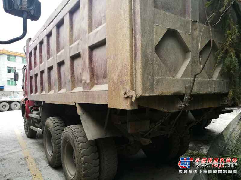 湖北出售转让二手2011年中国重汽金王子ZZ3311N4661C1自卸车