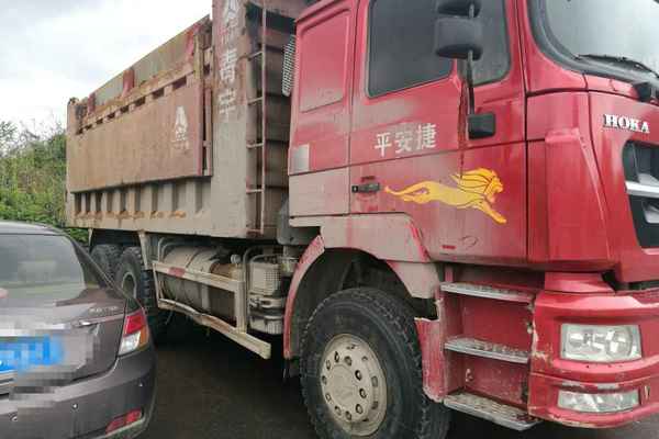 湖北出售转让二手2011年中国重汽金王子ZZ3251N4641C1自卸车