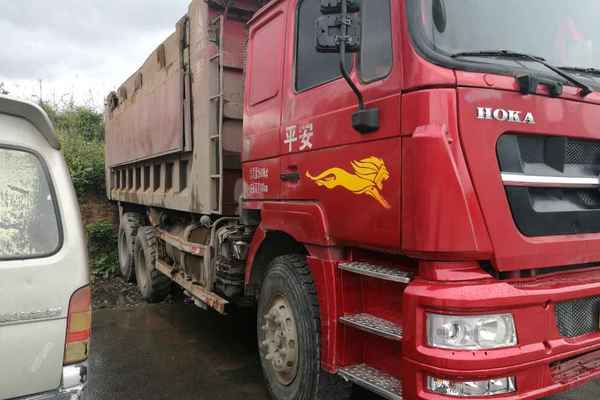 湖北出售转让二手2011年中国重汽金王子ZZ3311N4661C1自卸车