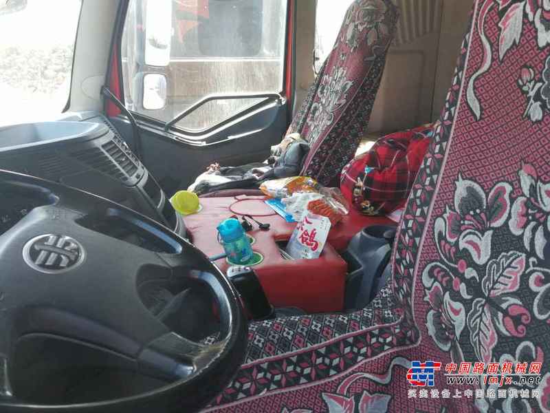 河南出售转让二手2013年解放奥威CA3250P66K2L1T1A1E自卸车