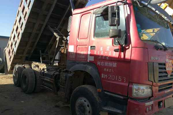 内蒙古出售转让二手2014年中国重汽豪泺ZZ3257N3847C自卸车