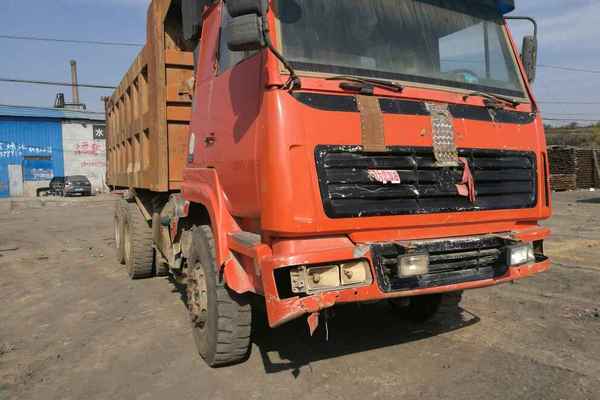 山西出售转让二手2010年中国重汽金王子ZZ3251N4641C1自卸车