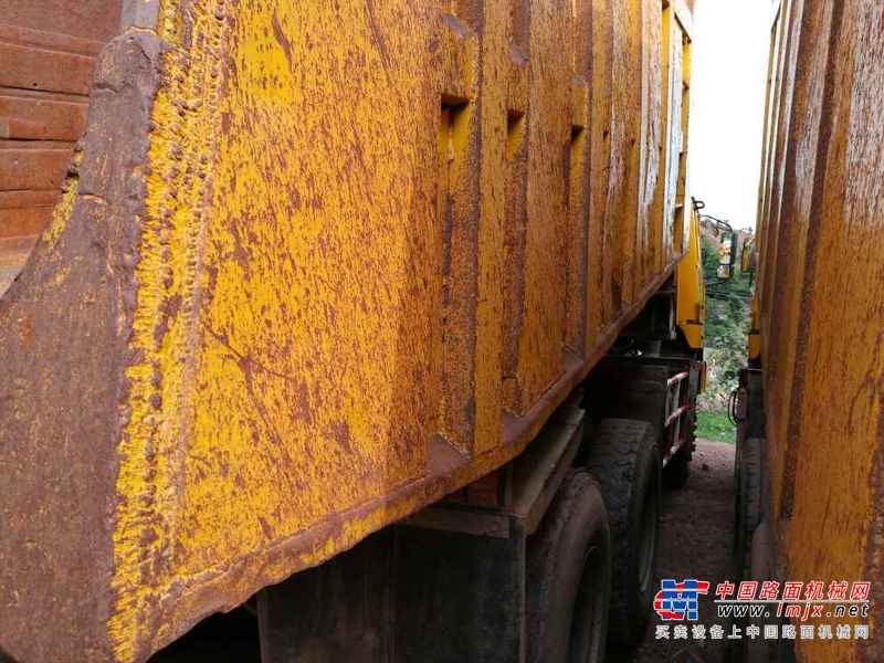 云南出售转让二手2010年红岩CQ3254SMG384自卸车