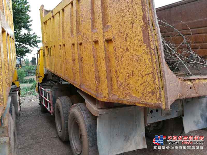 云南出售转让二手2010年红岩CQ3254SMG384自卸车