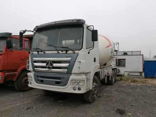 山东出售转让二手2013年三一重工SYB250GJB8A搅拌运输车