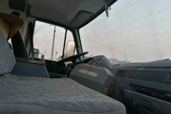 山东出售转让二手2010年东风DLF3250A1搅拌运输车