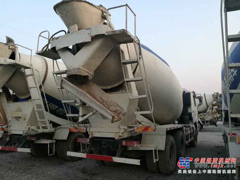 山东出售转让二手2012年陕汽德龙SX5255GJBJR404搅拌运输车