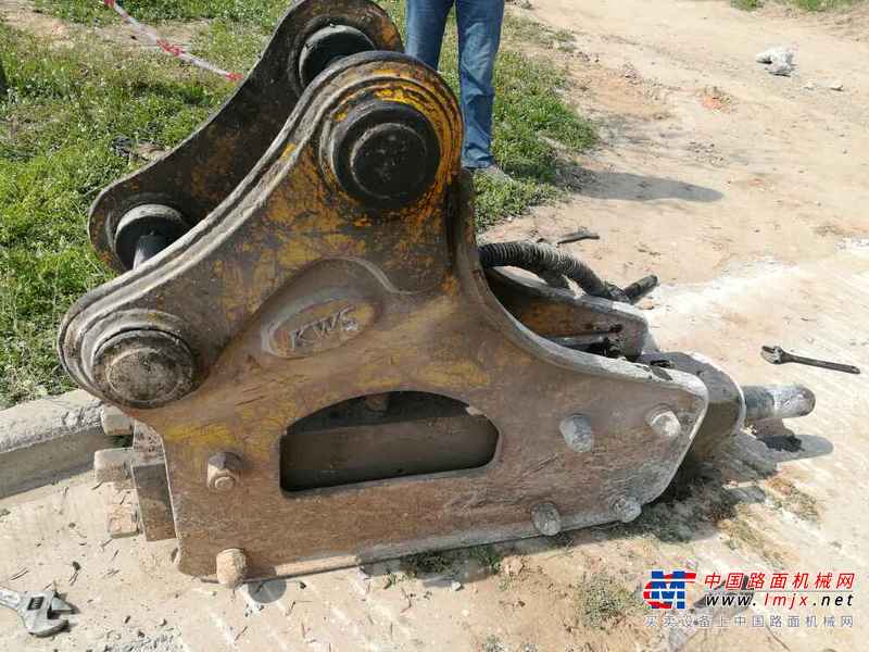 陕西出售转让二手1000小时2014年东空75破碎锤