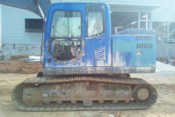 湖南出售转让二手2014年恒天九五重工JV150挖掘机