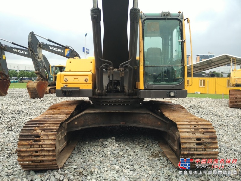 上海出售转让二手7874小时2009年沃尔沃EC290BLC挖掘机