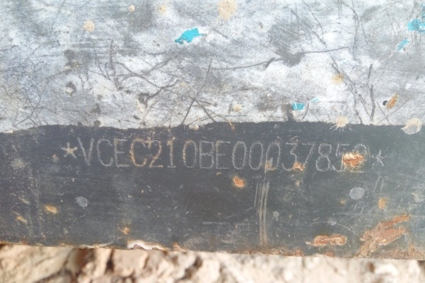 陕西出售转让二手5854小时2011年沃尔沃EC210B挖掘机