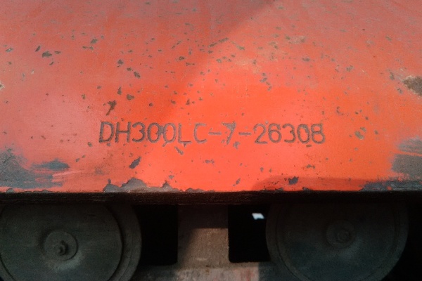 山东出售转让二手7204小时2010年斗山DH300LC挖掘机