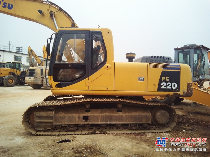广西出售转让二手2009年柳工CLG205C挖掘机