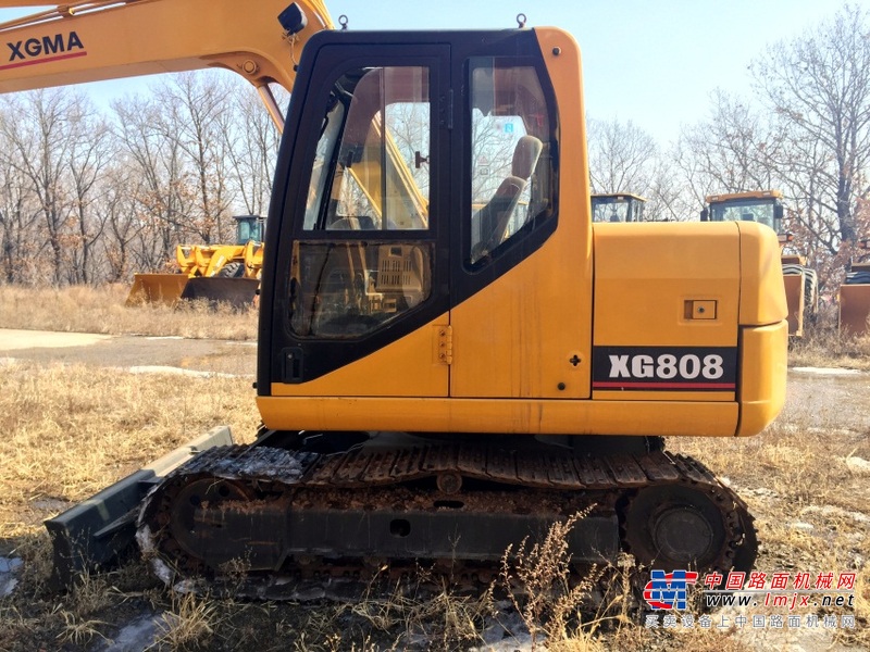吉林出售转让二手1992小时2010年厦工XG808挖掘机