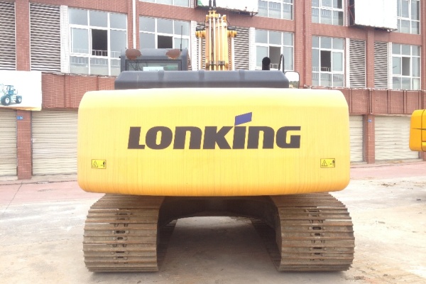 湖北出售转让二手16小时2013年龙工LG6215挖掘机