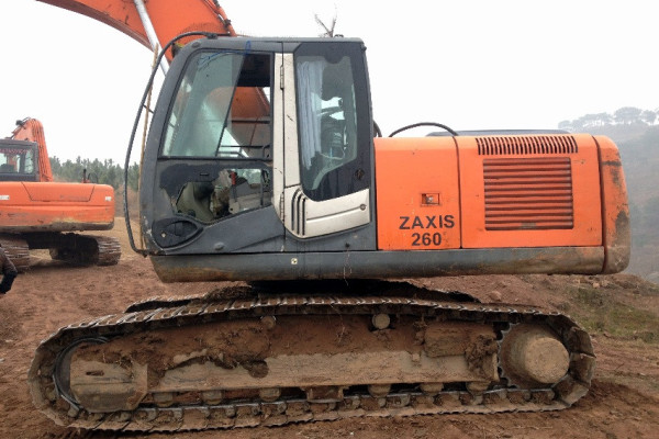 湖北出售转让二手11587小时2009年日立ZX200挖掘机