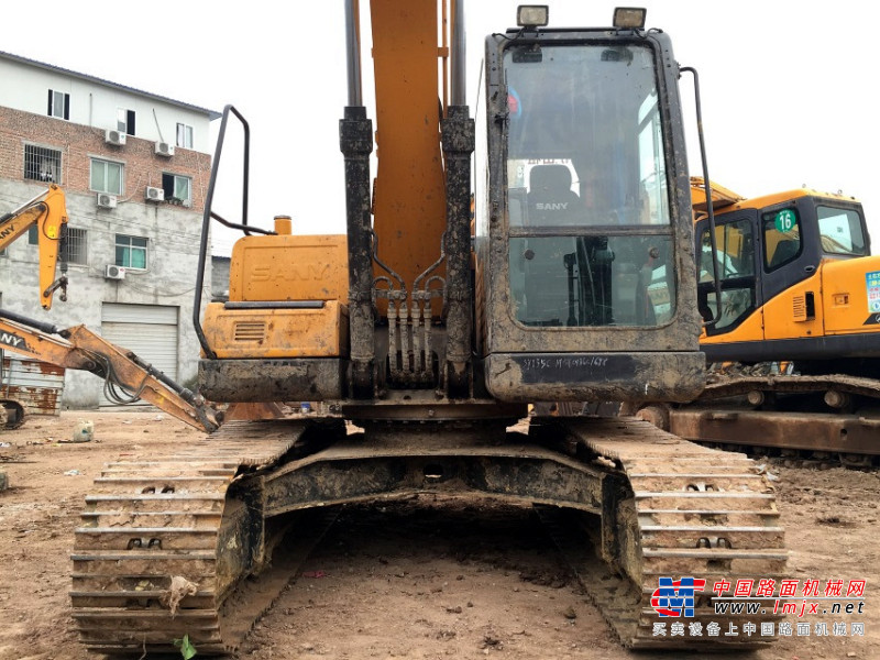 重庆出售转让二手2346小时2014年三一重工SY135C挖掘机