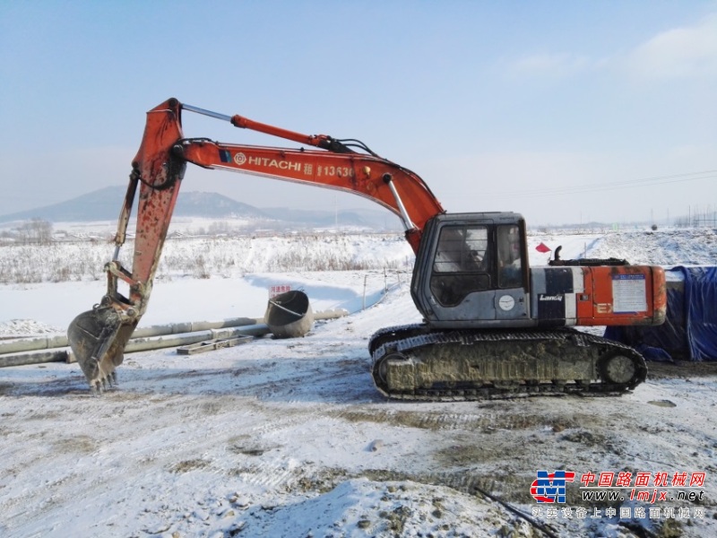 黑龙江出售转让二手923小时1995年日立EX200挖掘机